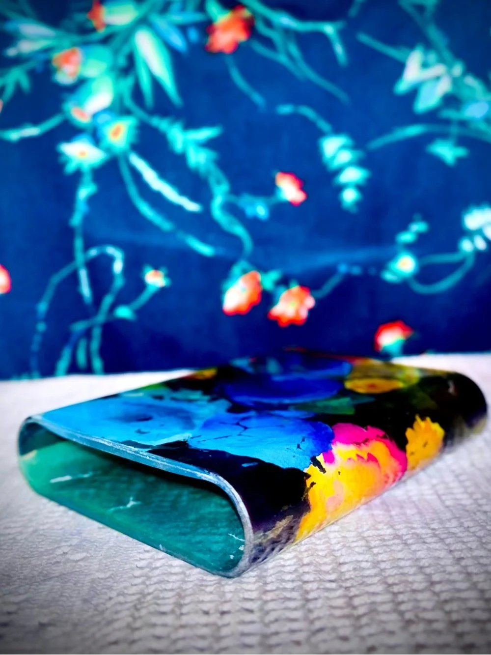 Vtg 1990s Fringe Studio Vibrant Floral Print Rectangular Glass Vase